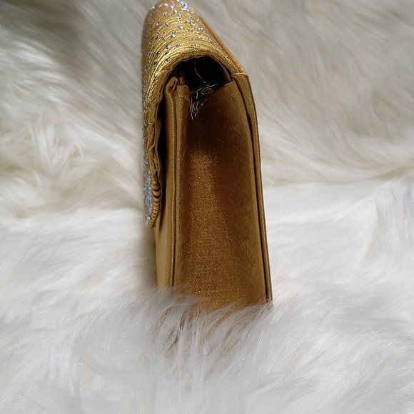 Sleek Stylish Formal Clutch - Picture 3 of 9